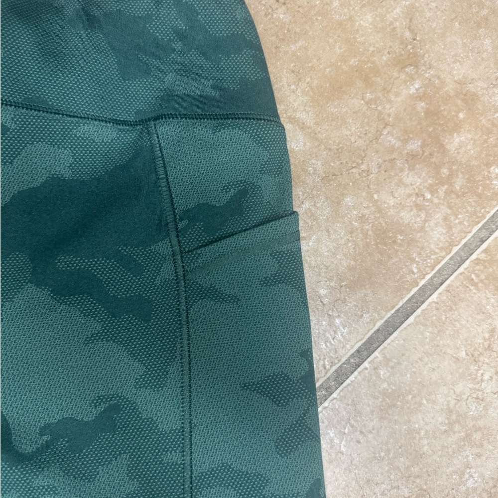 All in Motion Green Leggings High Waist Performance Bottoms - Picture 5 of 6